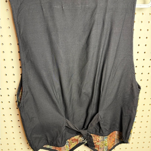 Vintage Floral Tapestry Vest - black on back - Picture 4 of 6